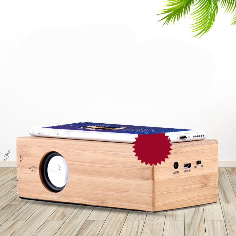 Small wooden speaker