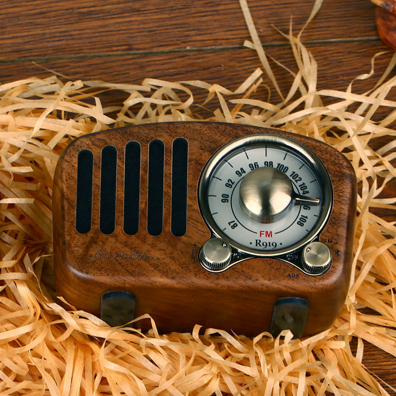 Retro wooden wireless mini speaker